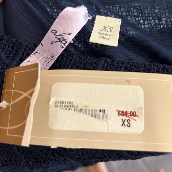 Navy Mini Dress, XS, fit& flare, mini, NWT, Francesca’s - Picture 4 of 4